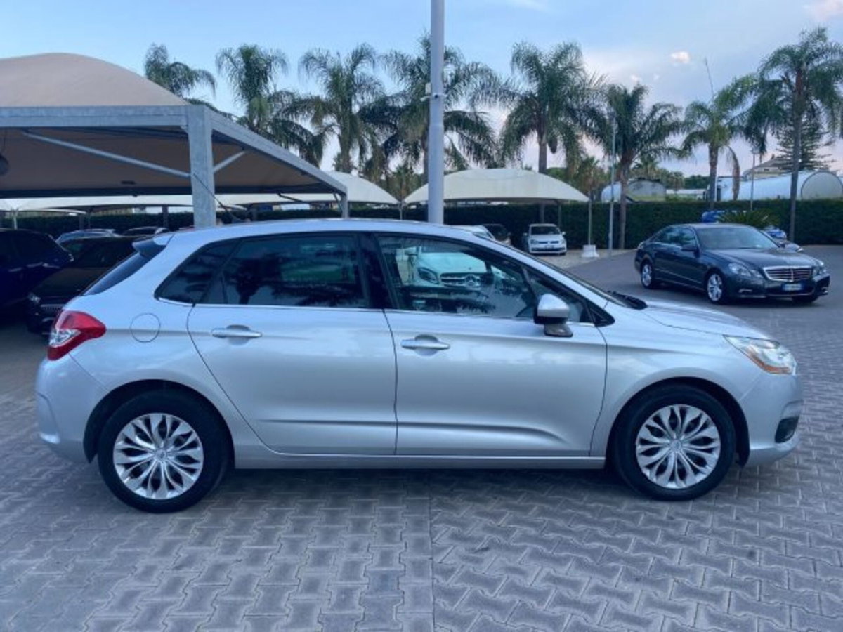 Citroen C4 1.6 HDi 90 Seduction (18)