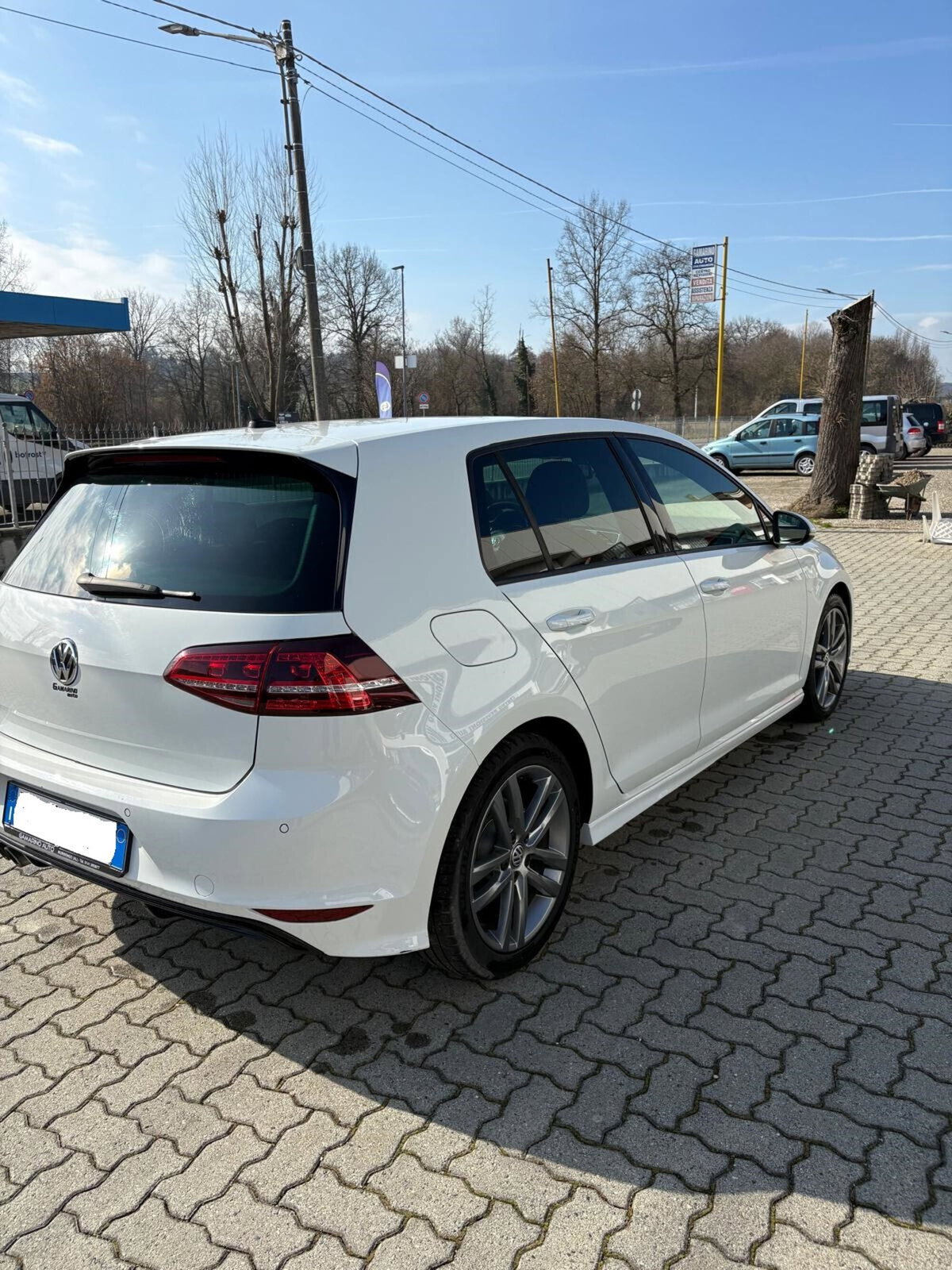 Volkswagen Golf 1.4 TSI 5p. Sport Edition BlueMotion Technology (4)