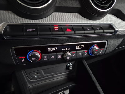 Audi Q2 Q2 35 TFSI S tronic Admired Advanced (17)
