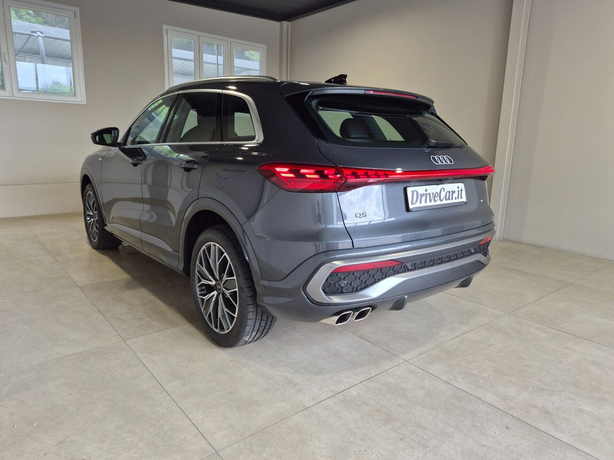 Audi Q5 40 2.0 tdi mhev 12V S line quattro s-tronic (10)