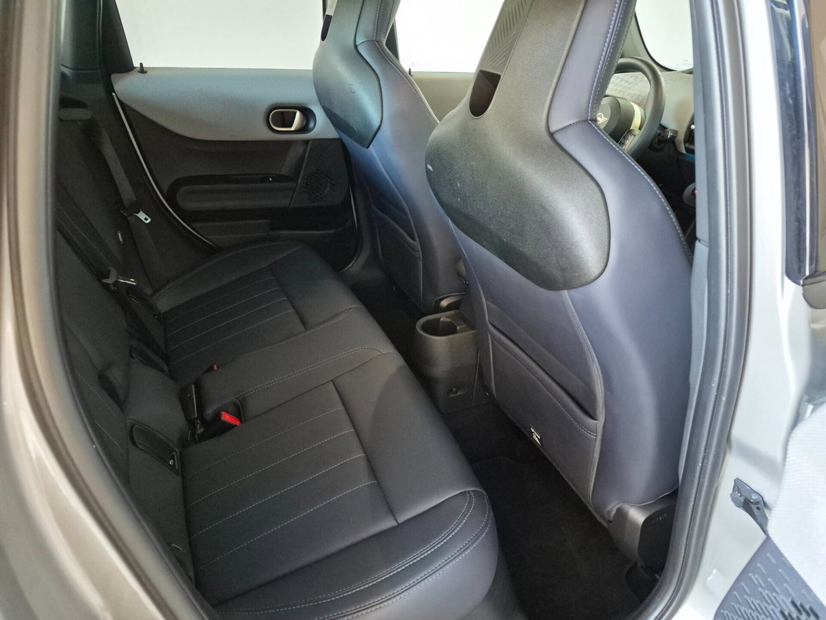 MINI Mini 5p 1.5 C Essential auto (14)