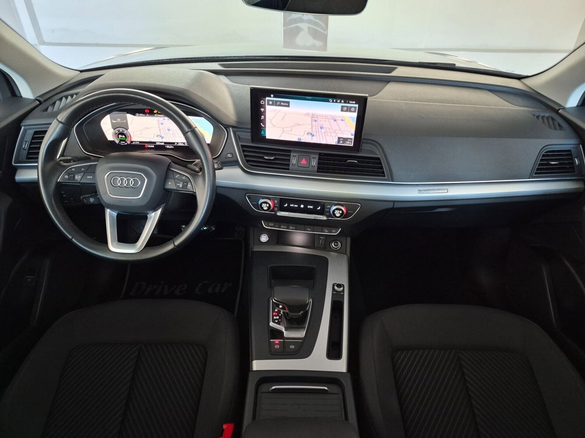 Audi Q5 40 TDI 204 CV quattro S tronic Business (2)