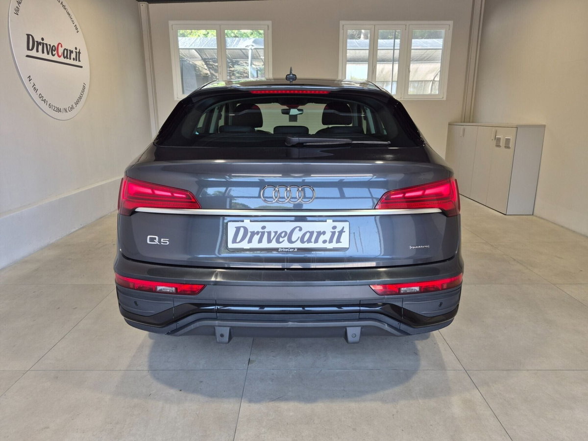 Audi Q5 40 TDI 204 CV quattro S tronic Business (8)