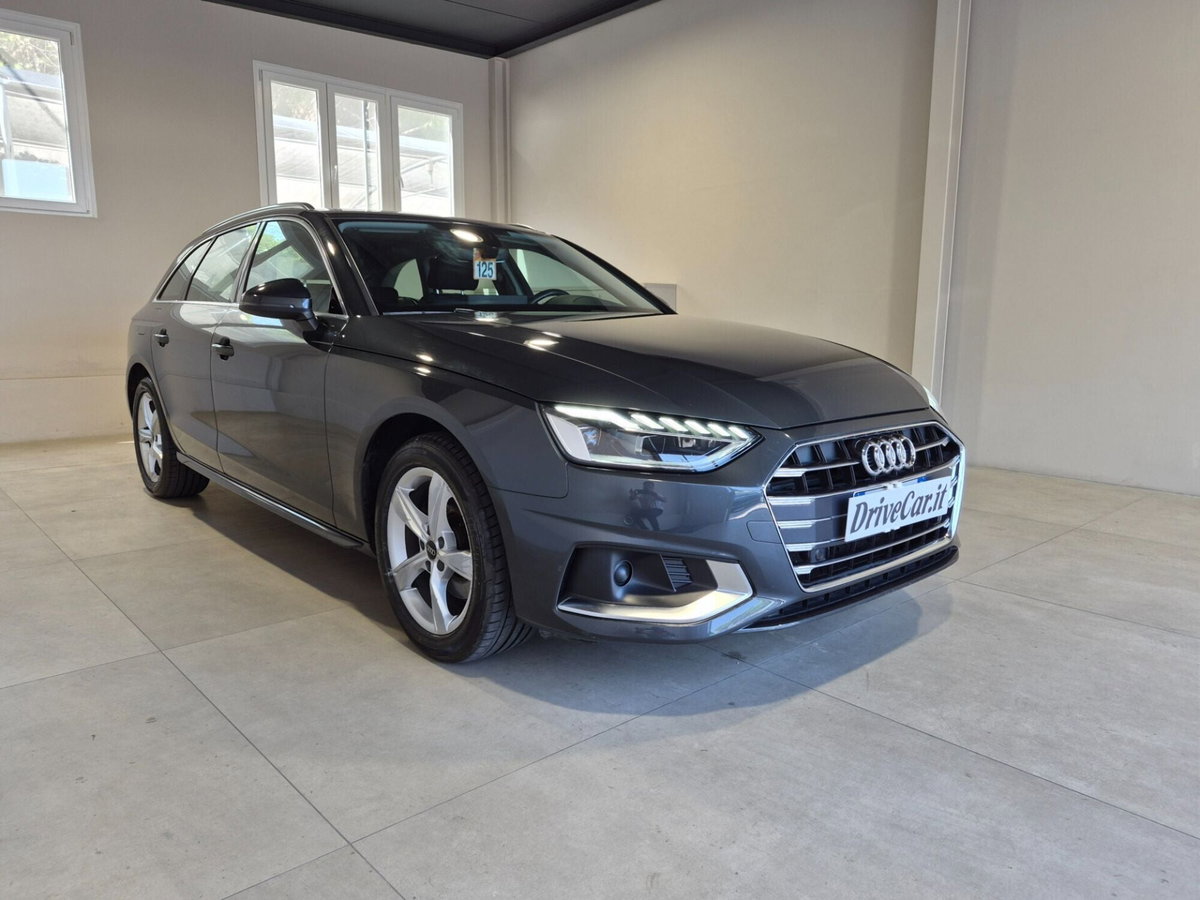 Audi A4 Avant 35 TDI/163 CV S tronic Business Advanced (6)