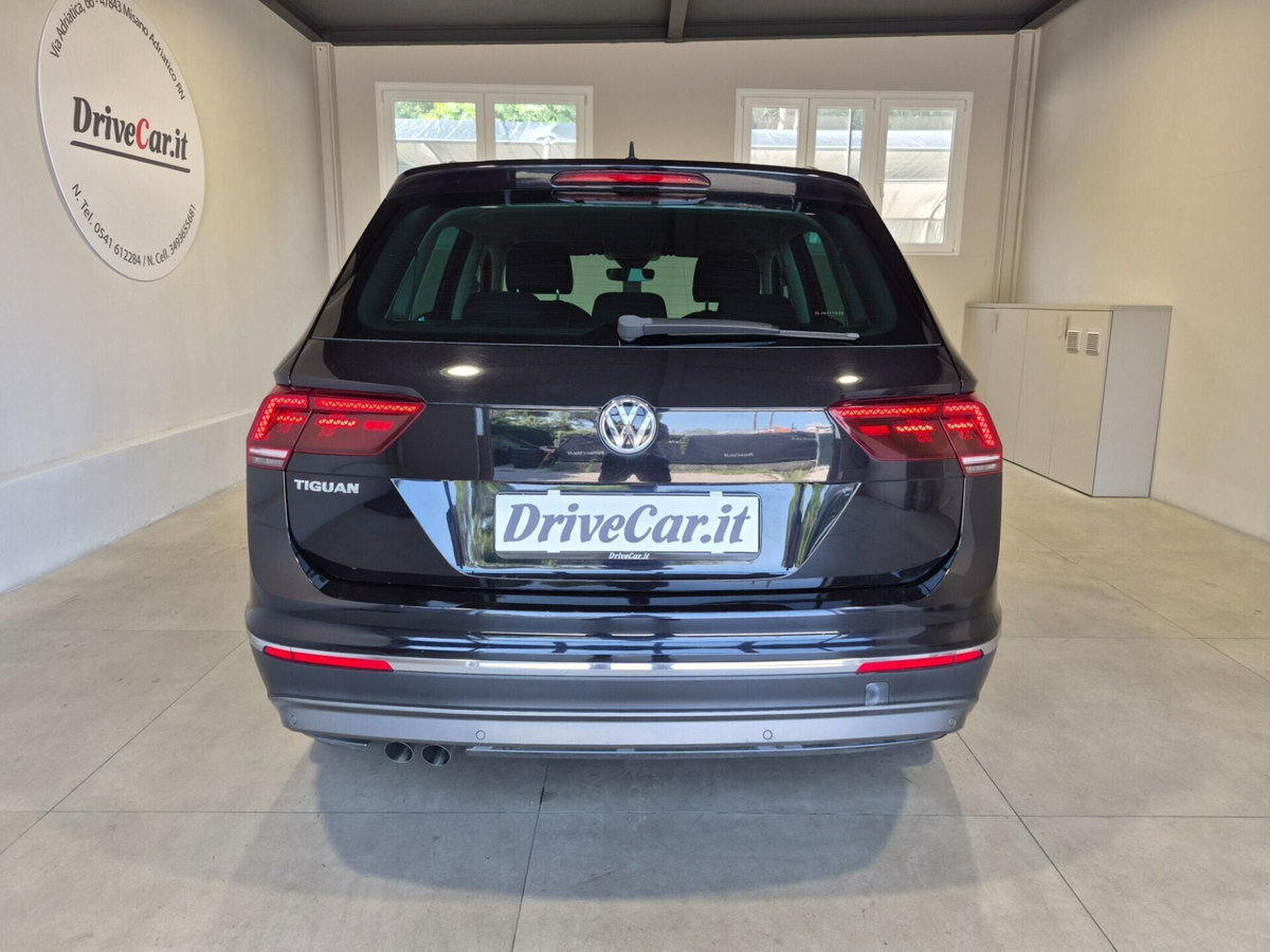 Volkswagen Tiguan 2.0 TDI SCR DSG 4MOTION Executive BMT (9)