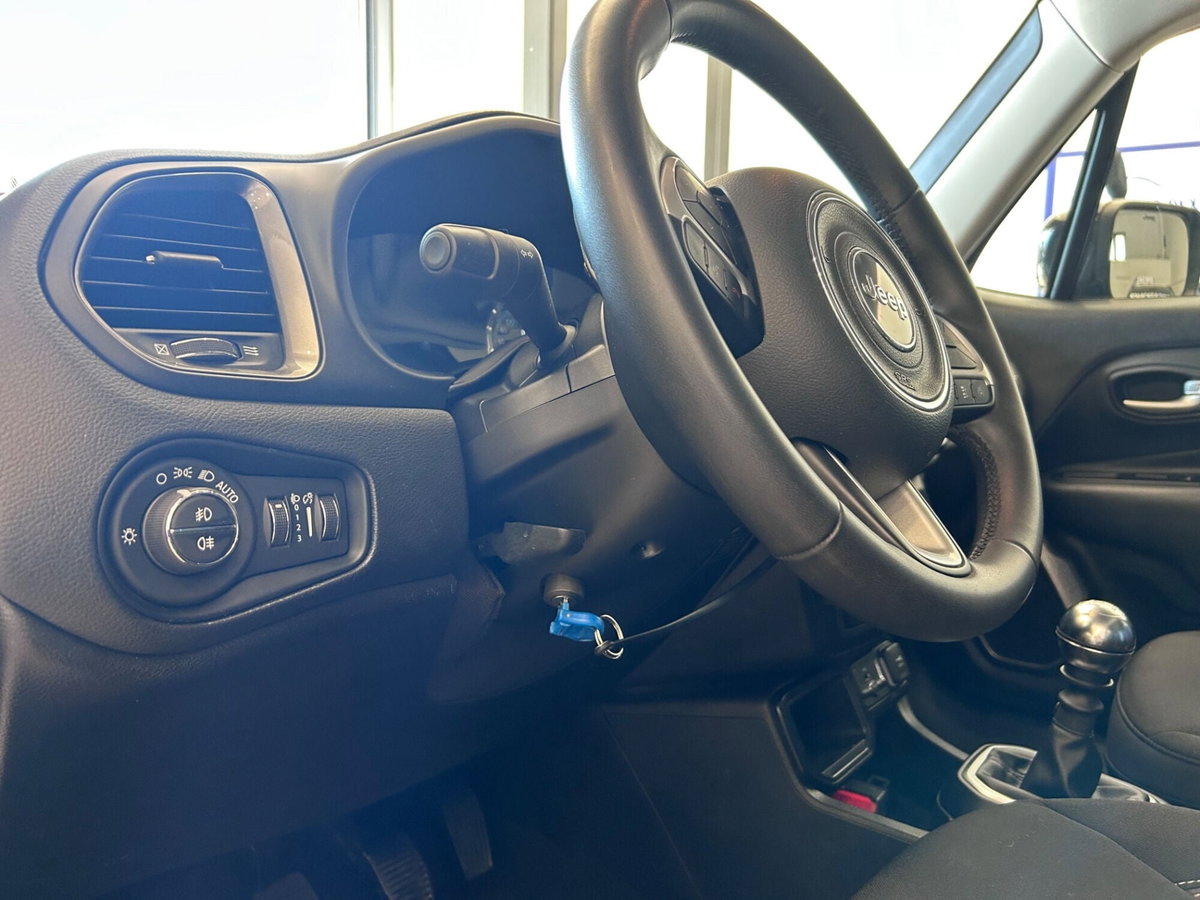 Jeep Renegade 1.6 Mjt 130 CV Limited (17)