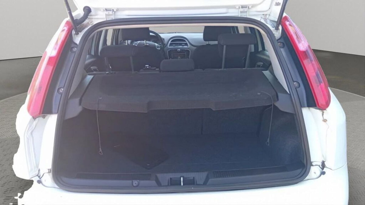 Fiat Punto 1.4 8V 5 porte Natural Power Lounge (13)