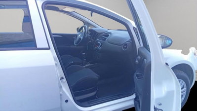 Fiat Punto 1.4 8V 5 porte Natural Power Lounge (14)