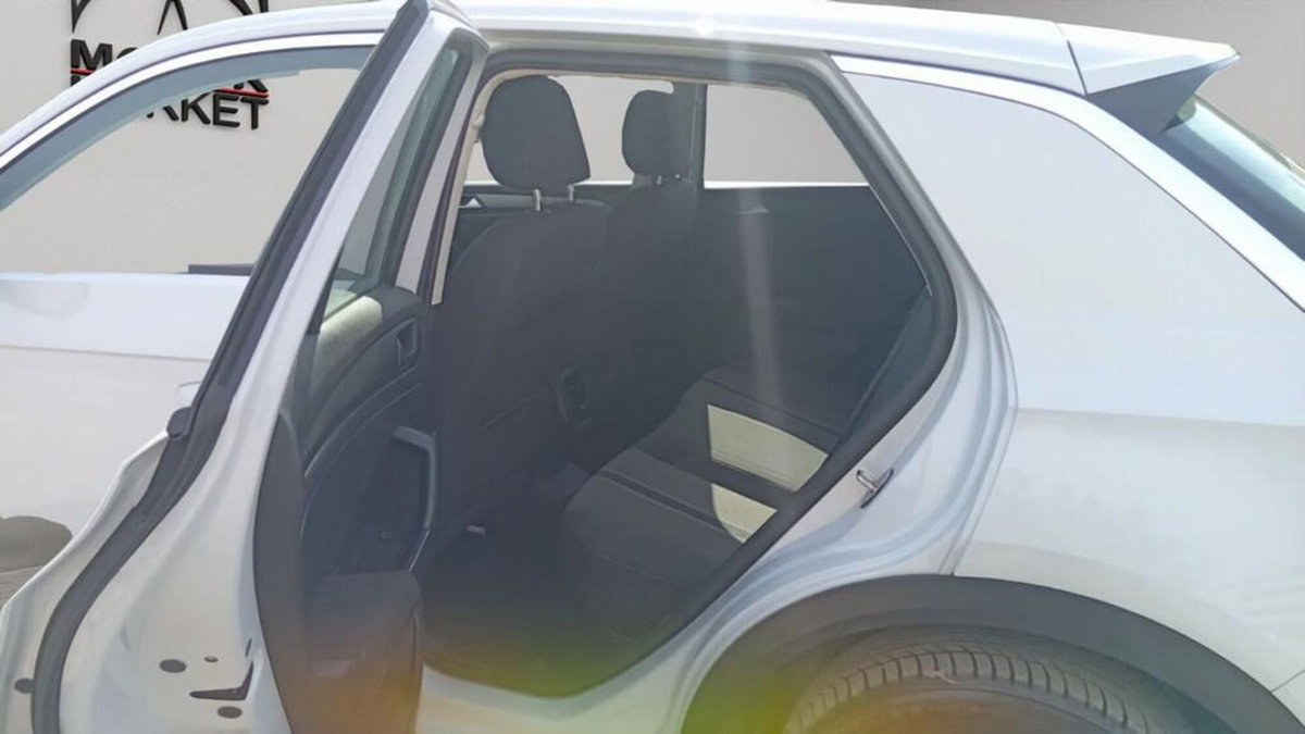 Volkswagen T-Roc 1.5 TSI ACT Business BlueMotion Technology (12)