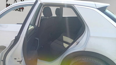 Volkswagen T-Roc 1.5 TSI ACT Business BlueMotion Technology (12)
