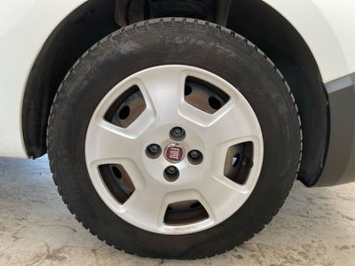 Fiat Fiorino 1.4 8V 77CV Cargo (9)