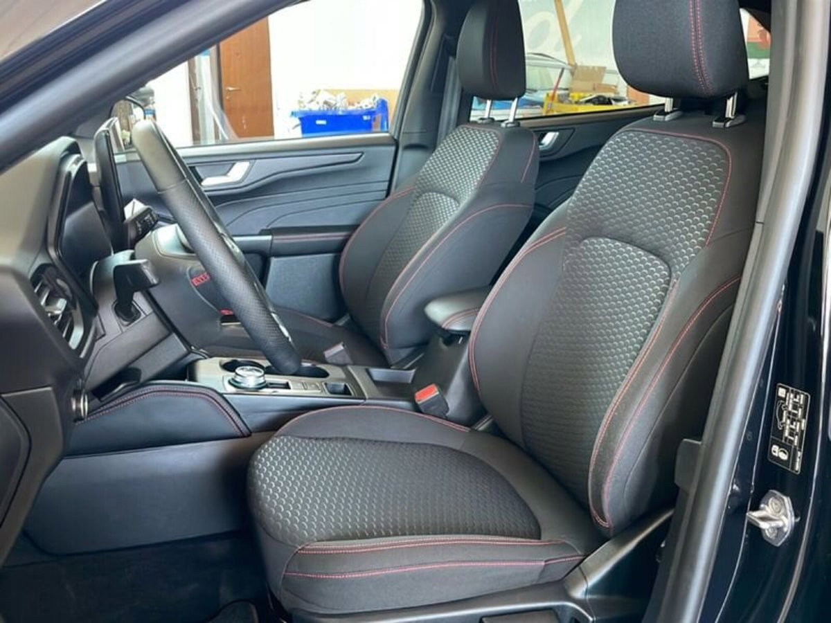 Ford Kuga 1.5 ecoboost ST-Line 2wd 150cv (10)