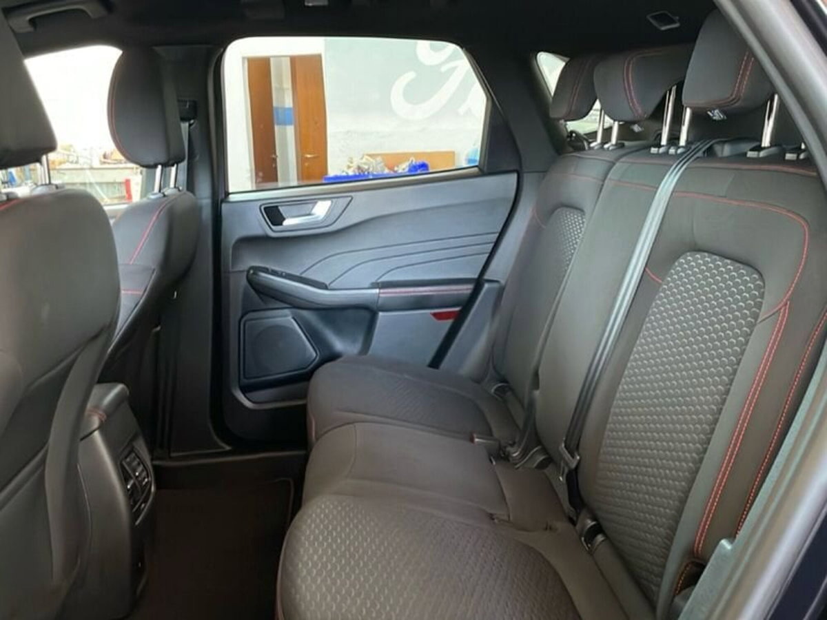 Ford Kuga 1.5 ecoboost ST-Line 2wd 150cv (11)