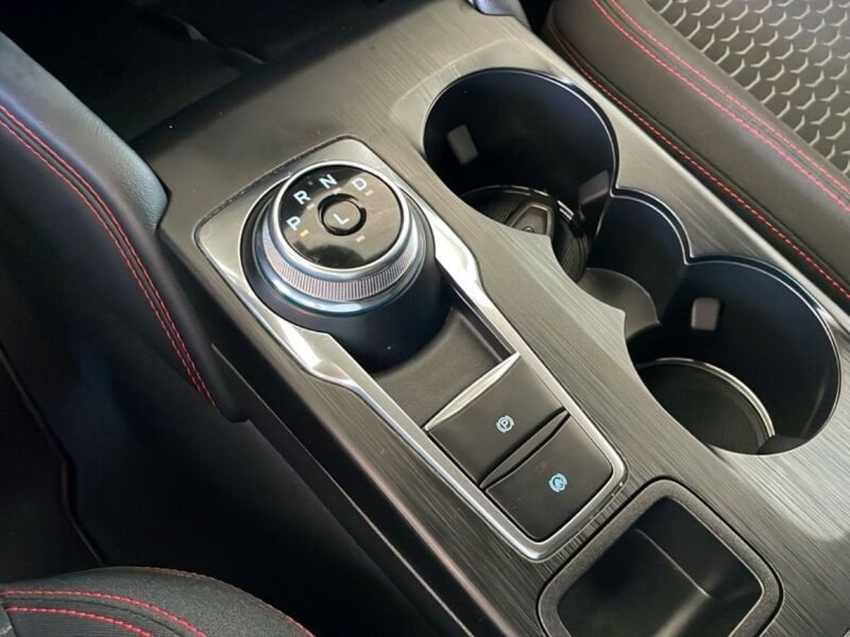 Ford Kuga 1.5 ecoboost ST-Line 2wd 150cv (14)