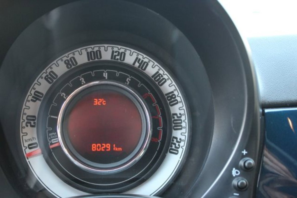 Fiat 500 1.0 Hybrid Red (10)