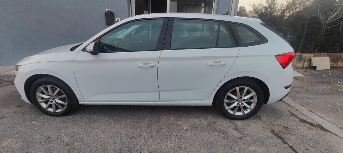 Skoda Scala 1.0 TSI 115 CV Ambition (5)