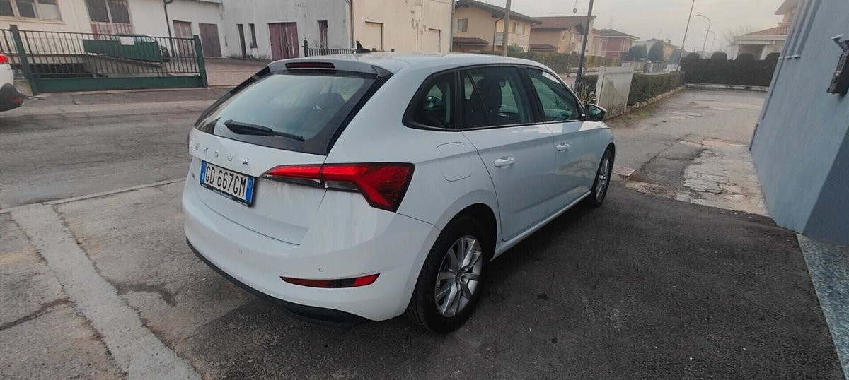 Skoda Scala 1.0 TSI 115 CV Ambition (8)