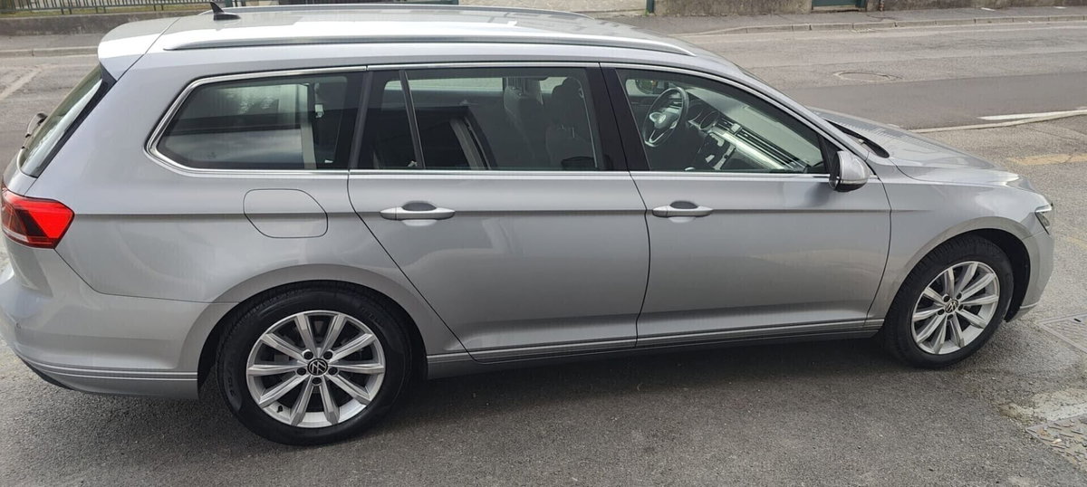 Volkswagen Passat Variant 2.0 TDI SCR 122 CV EVO DSG Business (14)