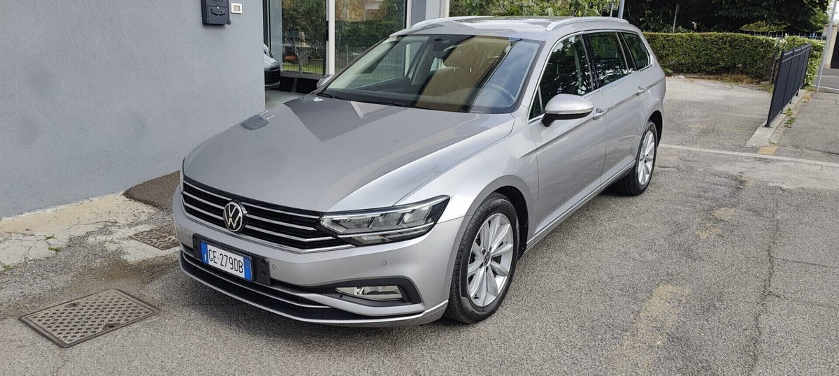 Volkswagen Passat Variant 2.0 TDI SCR 122 CV EVO DSG Business (2)