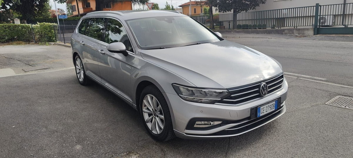 Volkswagen Passat Variant 2.0 TDI SCR 122 CV EVO DSG Business (3)