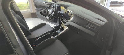 Volkswagen Polo 1.0 Life 80cv (20)