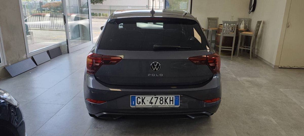 Volkswagen Polo 1.0 Life 80cv (6)