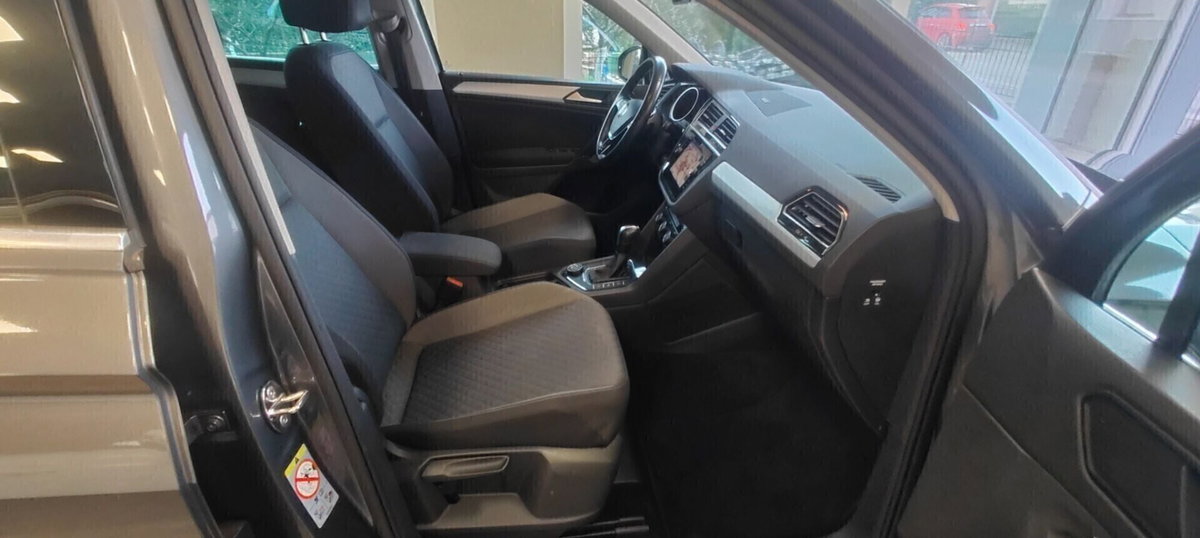 Volkswagen Tiguan 2.0 TDI 150 CV SCR DSG 4MOTION Life (16)