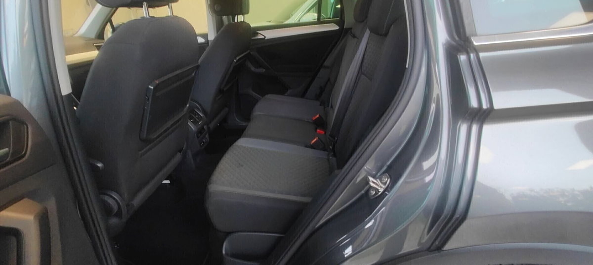 Volkswagen Tiguan 2.0 TDI 150 CV SCR DSG 4MOTION Life (18)