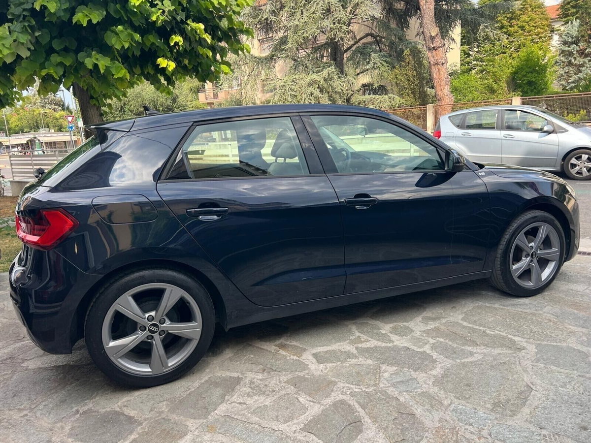 Audi A1 Sportback 25 TFSI Admired (5)