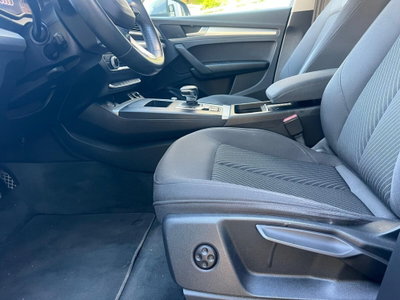 Audi Q5 40 TDI 204 CV quattro S tronic Business (14)