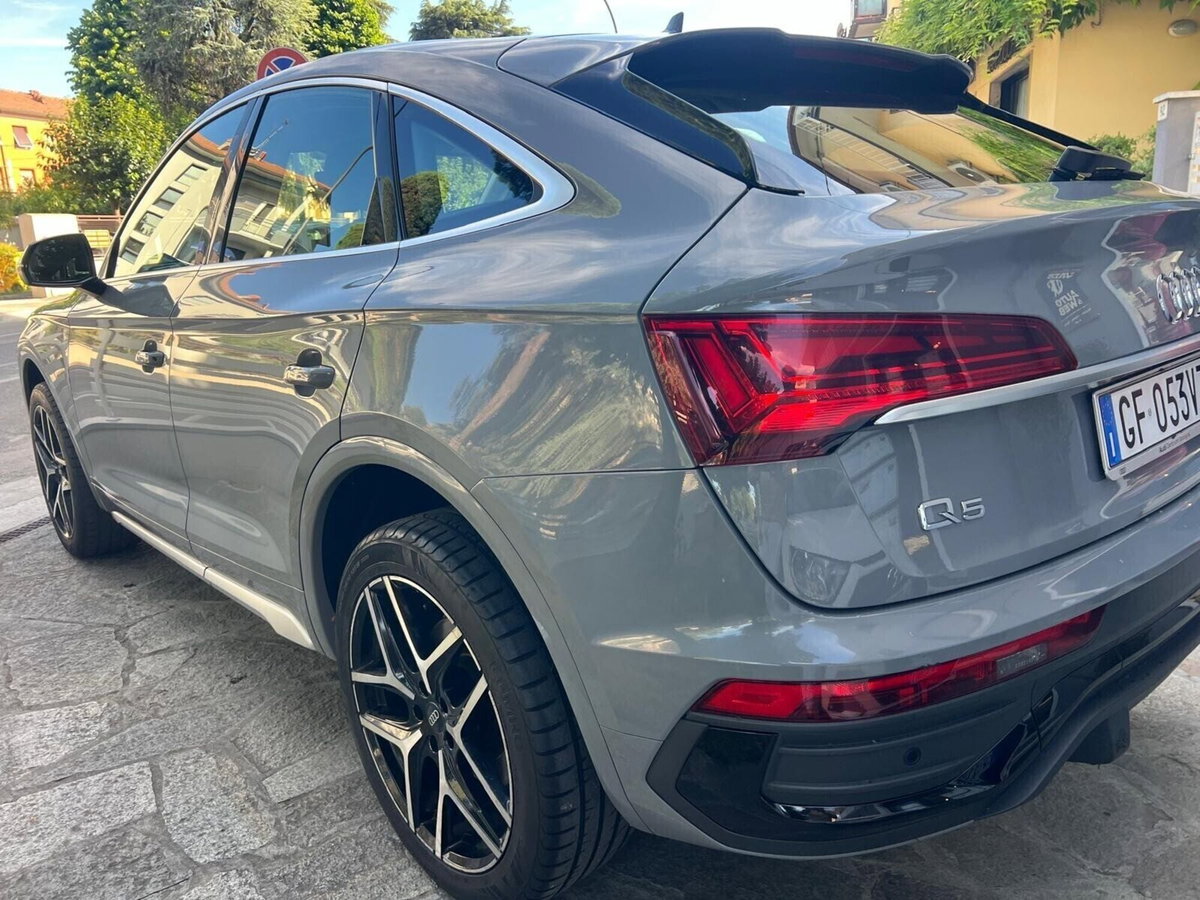 Audi Q5 40 TDI 204 CV quattro S tronic Business (8)