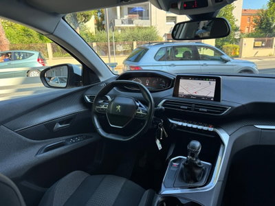 Peugeot 3008 BlueHDi 120 S&S Allure (12)