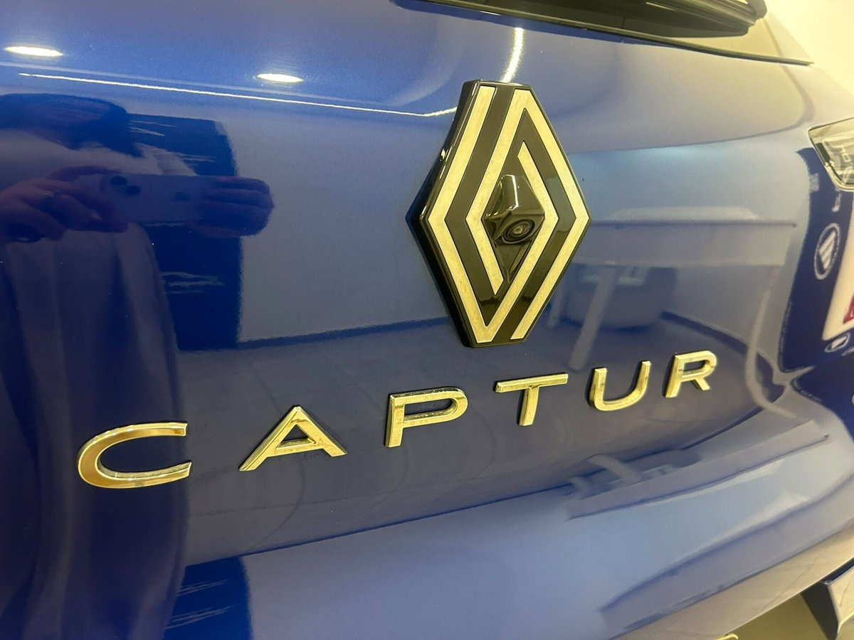Renault Captur TCe 90 CV Techno (7)