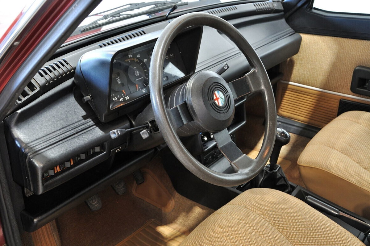 Alfa Romeo Giulietta 1.6 (12)