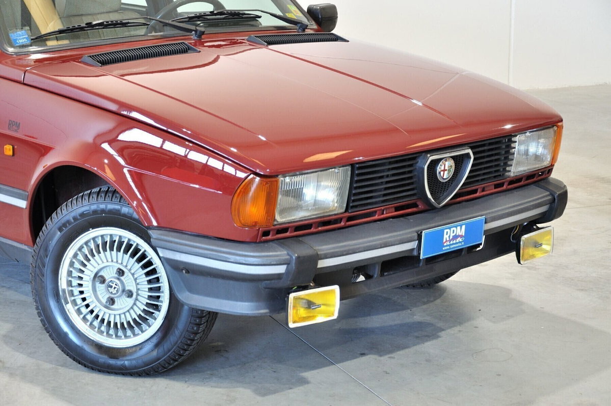 Alfa Romeo Giulietta 1.6 (16)