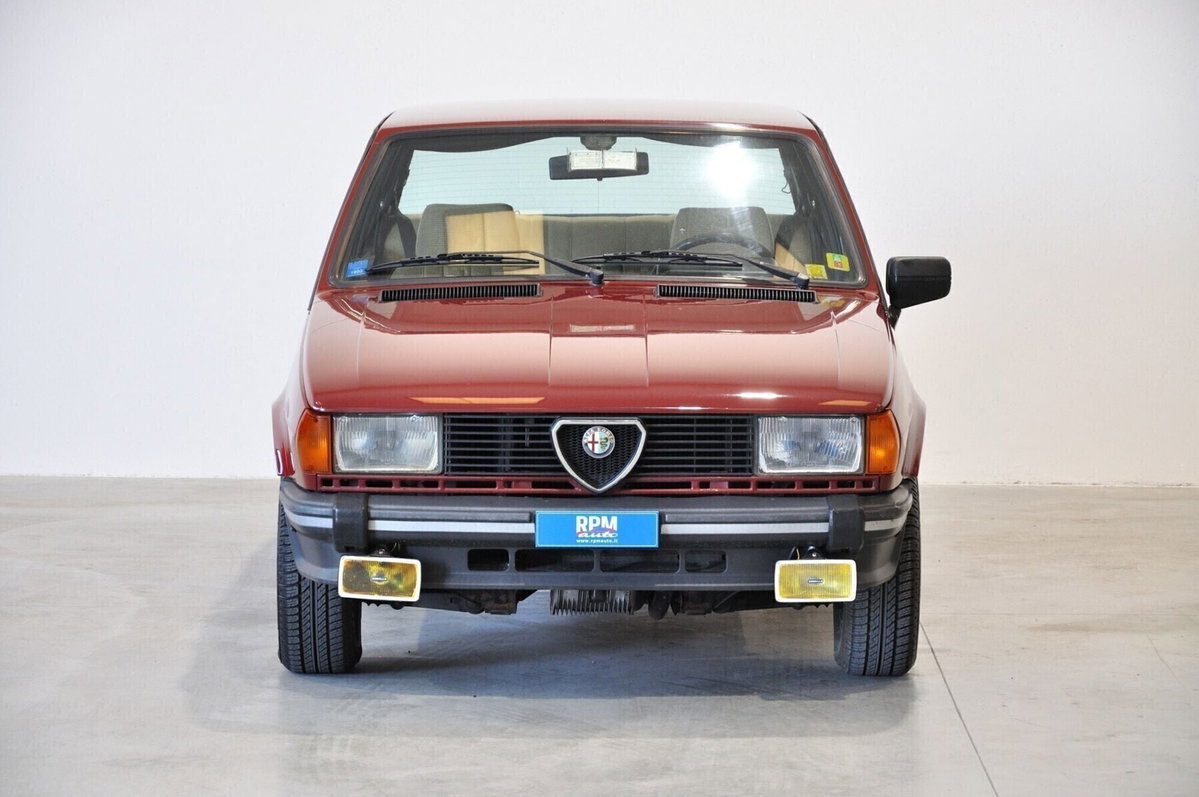 Alfa Romeo Giulietta 1.6 (2)