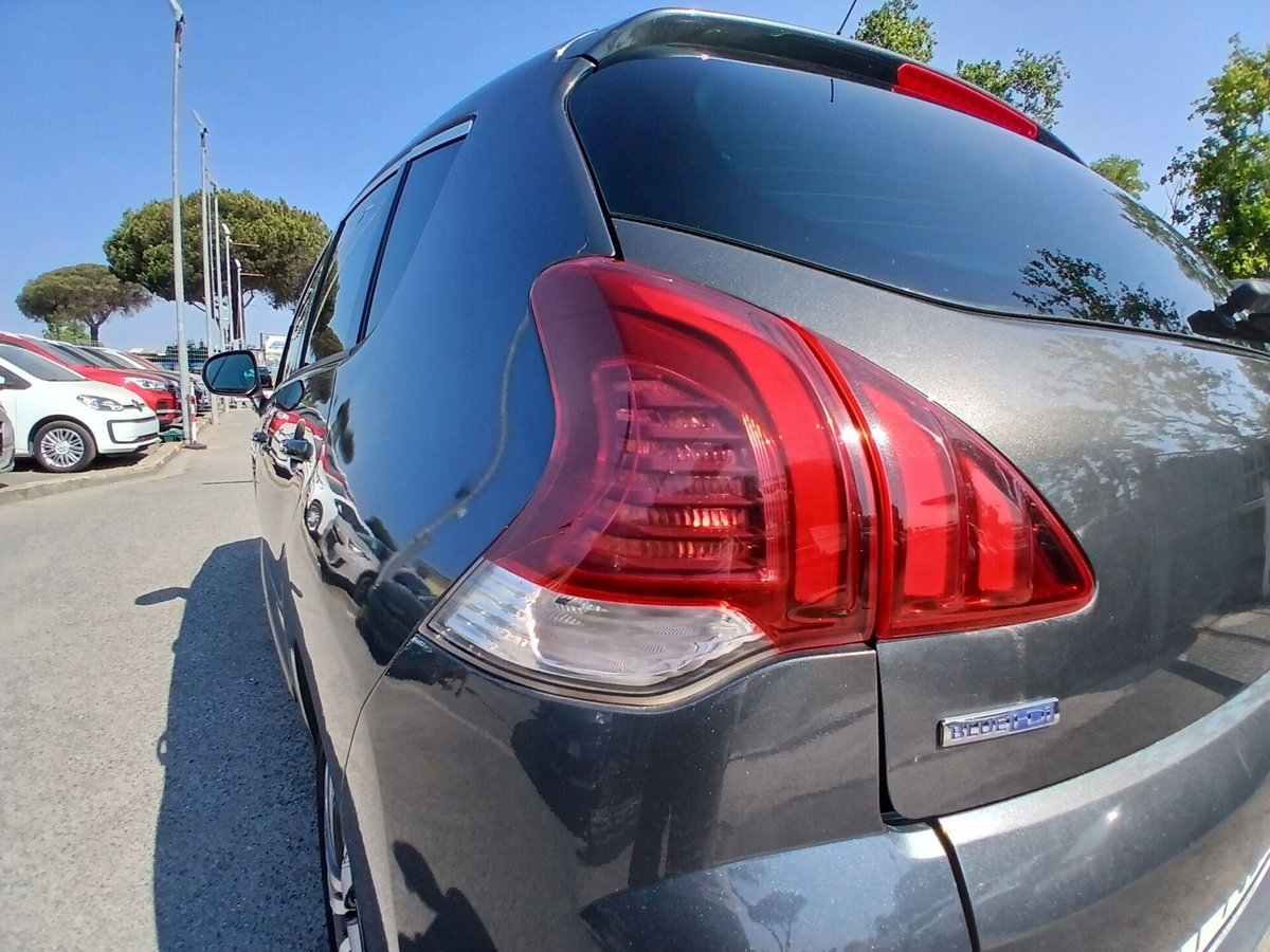 Peugeot 3008 BlueHDi 120 EAT6 S&S Business (11)