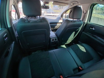 Peugeot 3008 BlueHDi 120 EAT6 S&S Business (16)