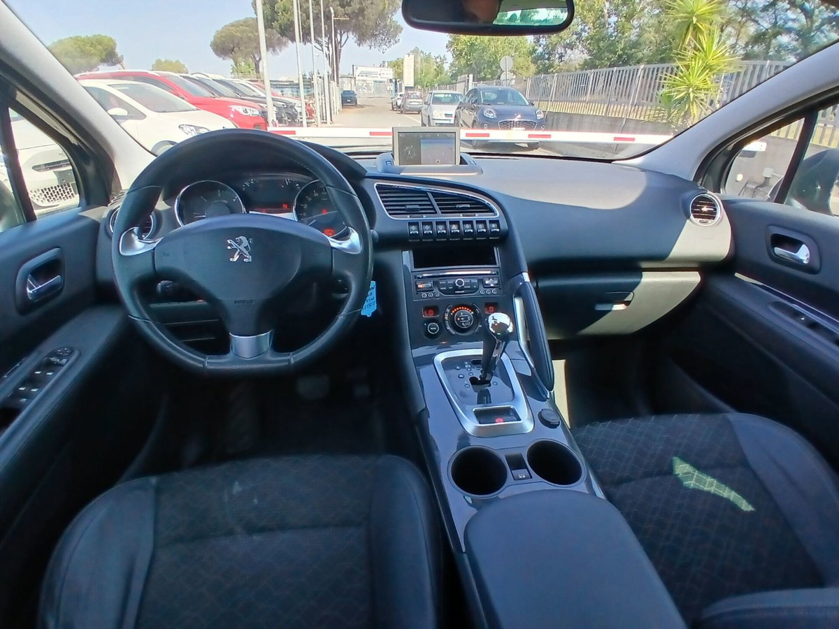 Peugeot 3008 BlueHDi 120 EAT6 S&S Business (18)