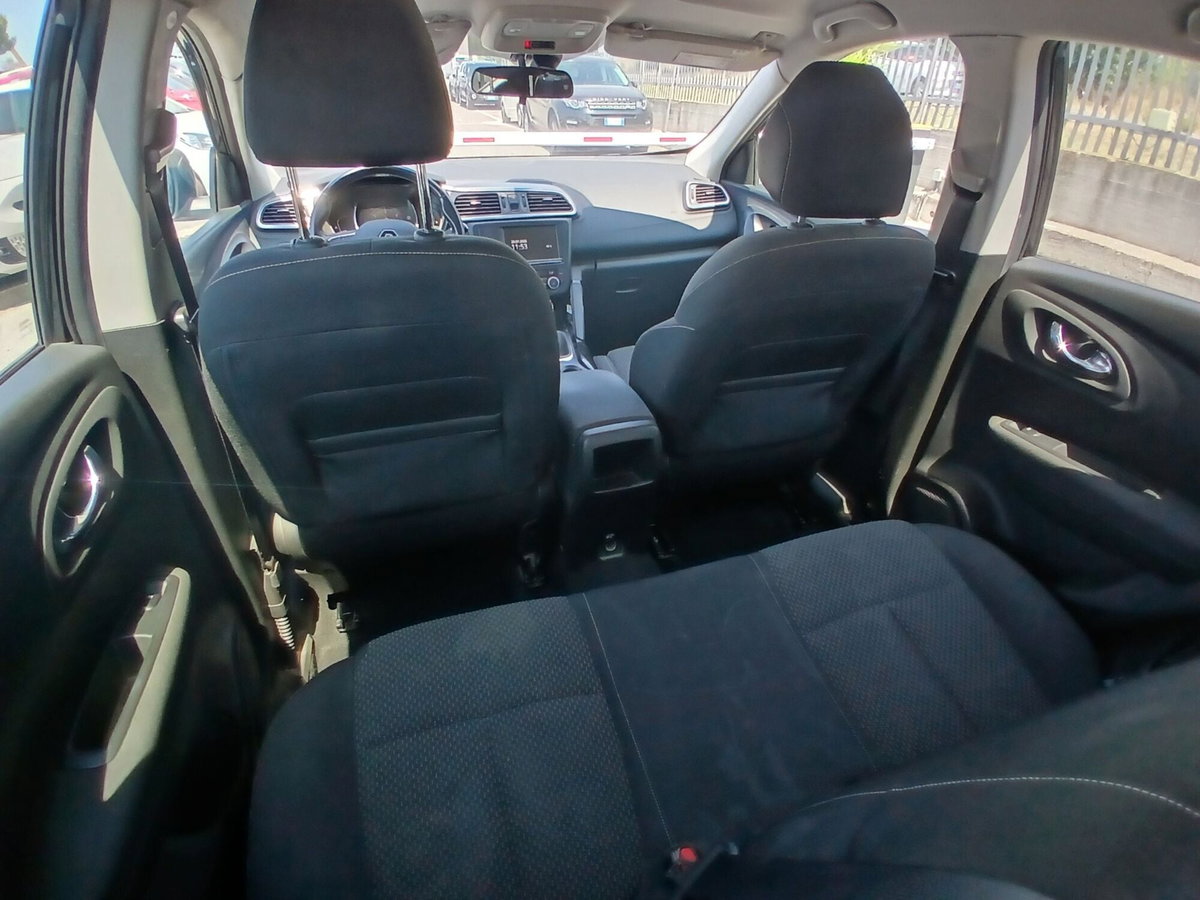 Renault Kadjar 8V 110CV Energy Zen (16)