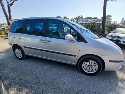 Fiat Ulysse 2.2 JTD Dynamic (4)
