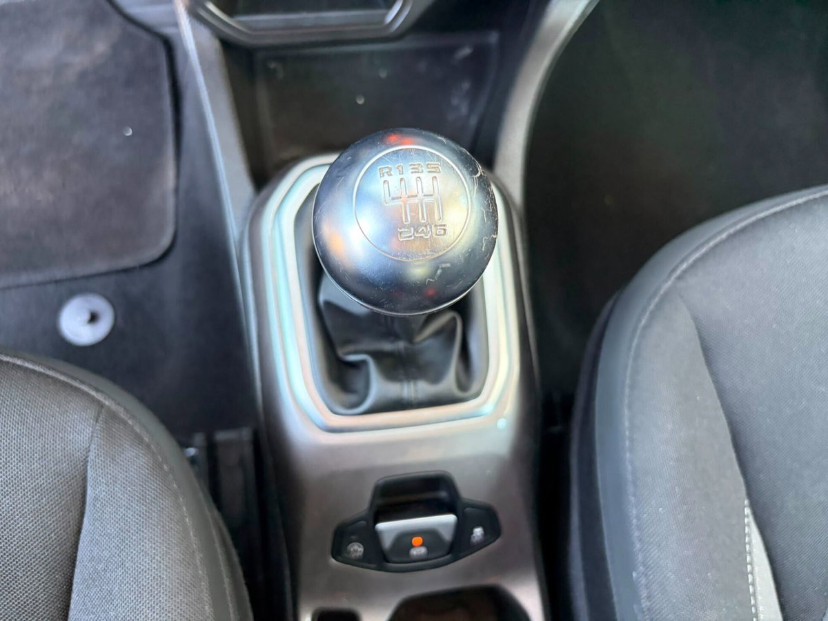 Jeep Renegade 1.0 T3 Limited (18)