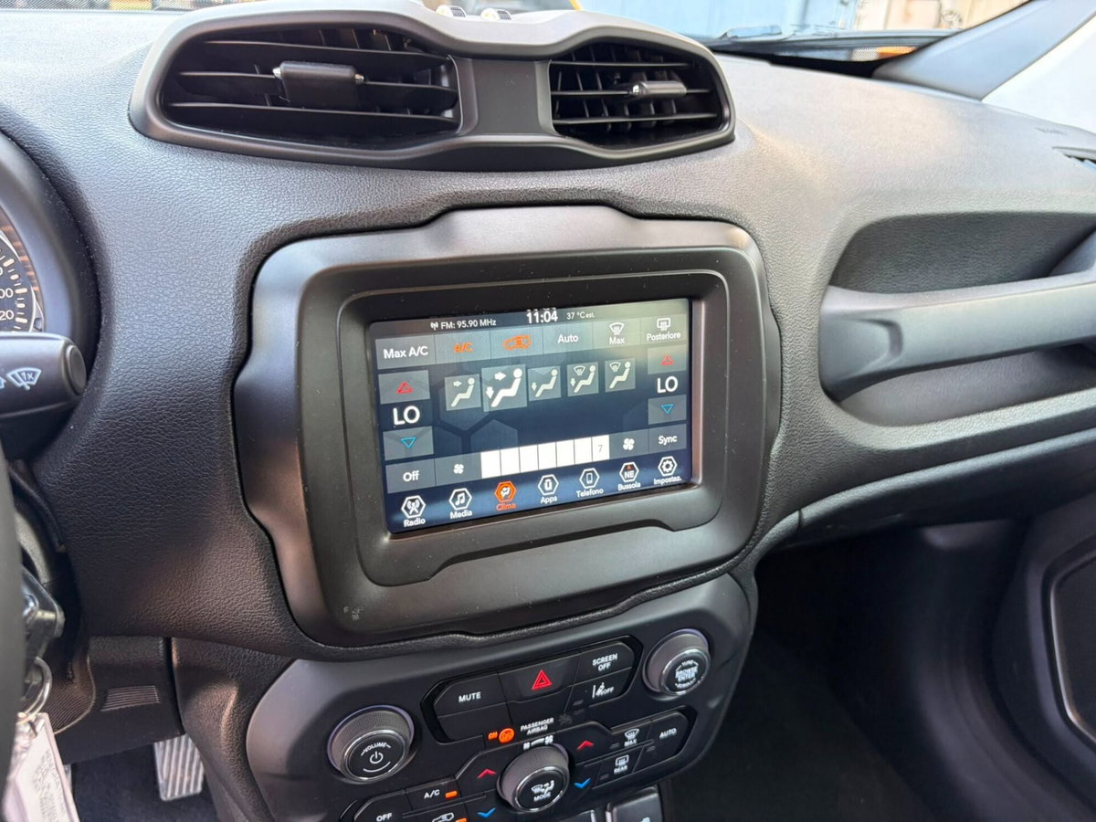 Jeep Renegade 1.0 T3 Limited (20)
