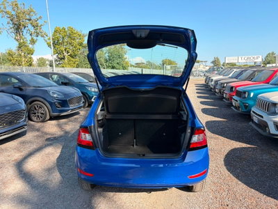 Skoda Fabia 1.0 MPI 60 CV Business (11)