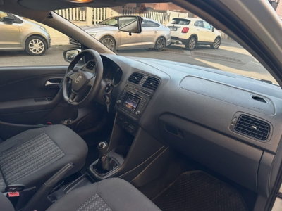 Volkswagen Polo Fun 1.4 TDI (7)