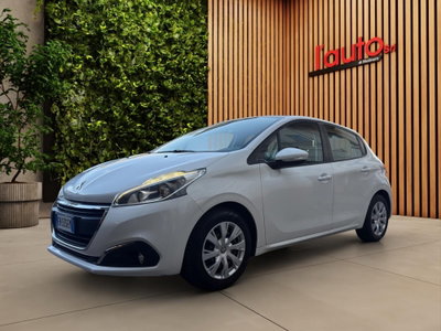 Peugeot 208 82 5 porte Active usata