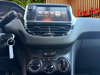 Peugeot 208 82 5 porte Active (14)