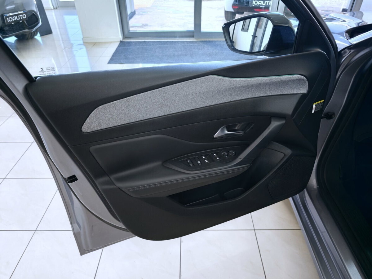 Peugeot 308 SW BlueHDi 130 S&S EAT8 Allure Pack (11)