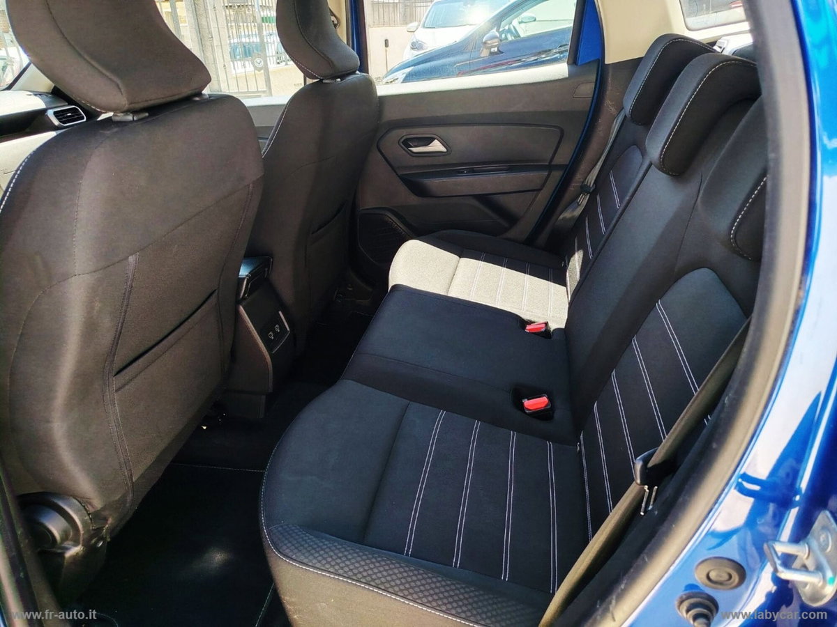 Dacia Duster 1.0 TCe 90 CV 4x2 Journey (9)