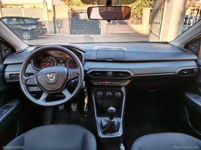 Dacia Jogger 1.0 tce Extreme UP Gpl 100cv (4)